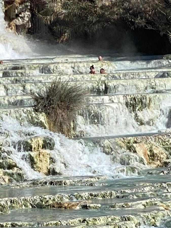 Vacanze Terme Di Saturnia Montemerano Eksteriør bilde